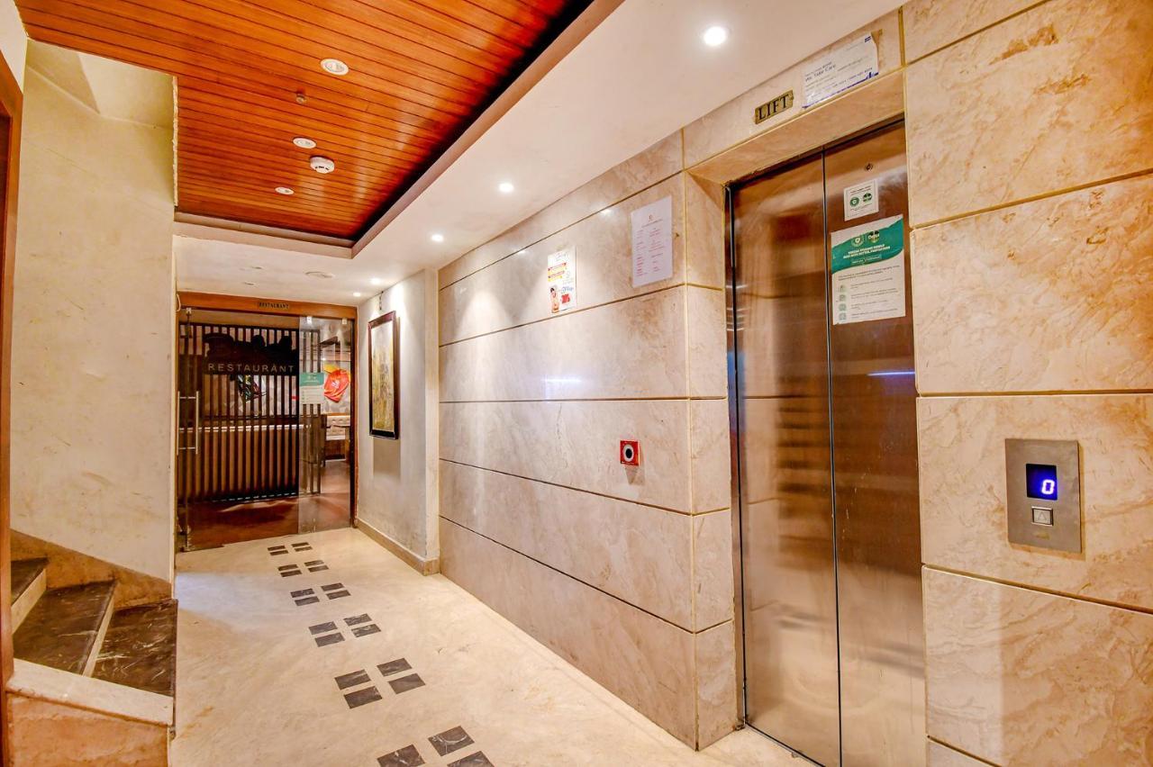 Hotel Radiant Kalkuta Zewnętrze zdjęcie