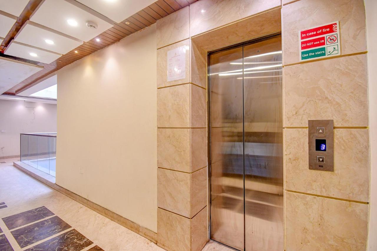 Hotel Radiant Kalkuta Zewnętrze zdjęcie